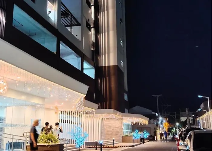 Cebu Midpoint Residences Free Netflix And Pool Access * Mandaue City